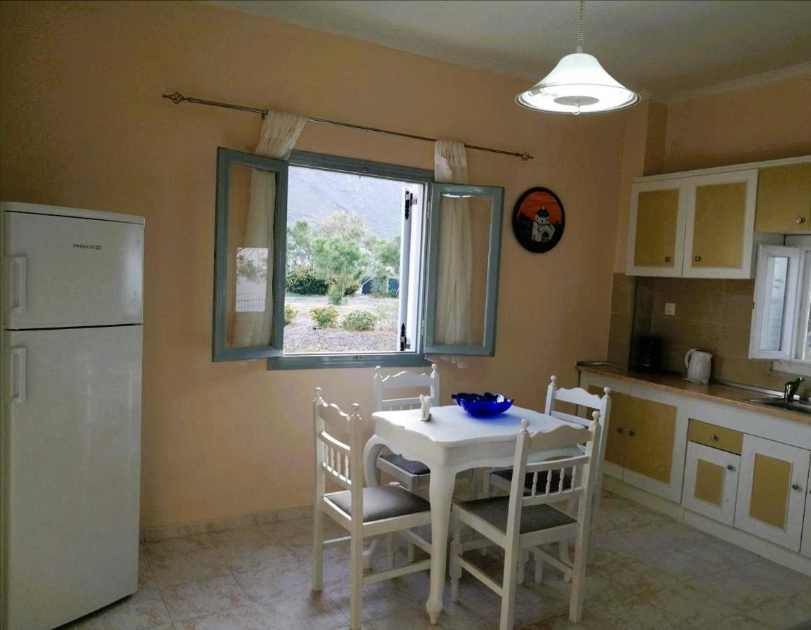Hilltop Serenity Villa Imerovigli  Dış mekan fotoğraf